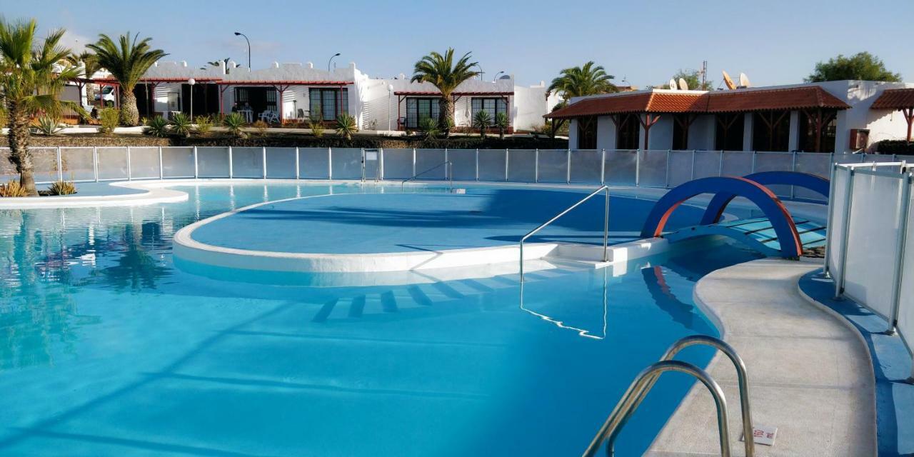 Brigitta'S Bungalow - Sun Beach Residencial Apartment กาเลตาเดฟุสเต ภายนอก รูปภาพ